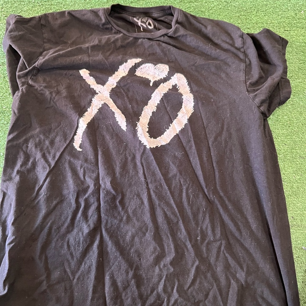 The Weekend Black XO Graphic T-Shirt
